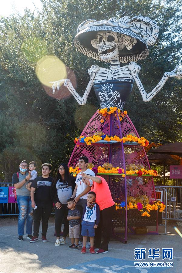 （国际）（1）美国圣安东尼奥：亡灵节怀念逝者