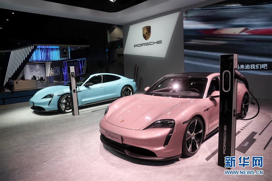 （第三届进博会）（2）新能源汽车闪亮第三届进博会&nbsp;