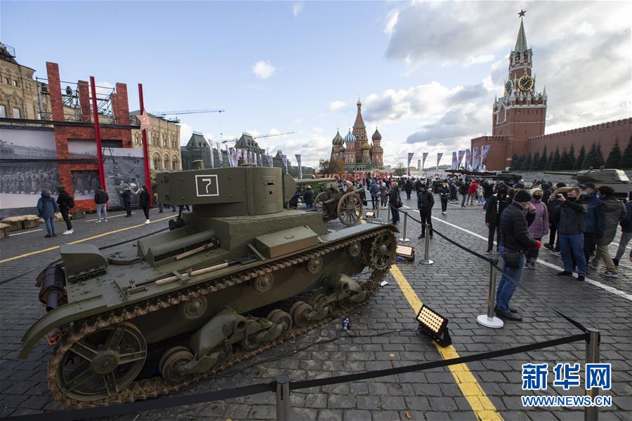 （国际）（4）俄罗斯举行1941年红场阅兵式纪念活动