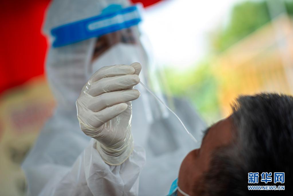 单日新增超4000例 马来西亚宣布实施“行动管制令”