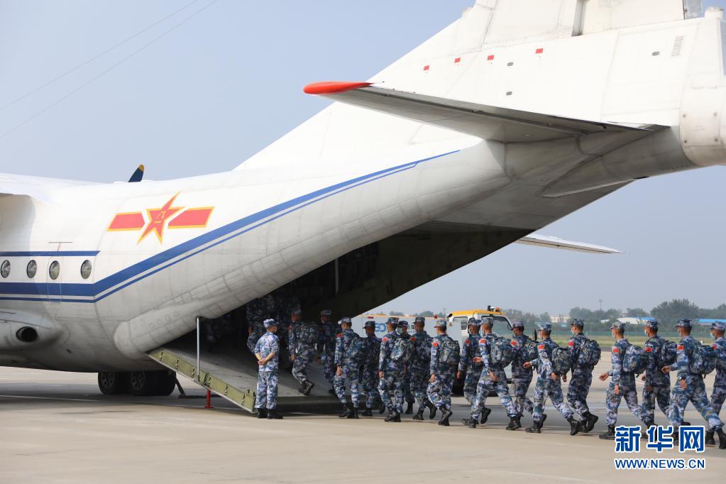 中国海军派出多支参赛队参加“国际军