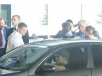 斯诺登打车离开莫斯科机场照片曝光