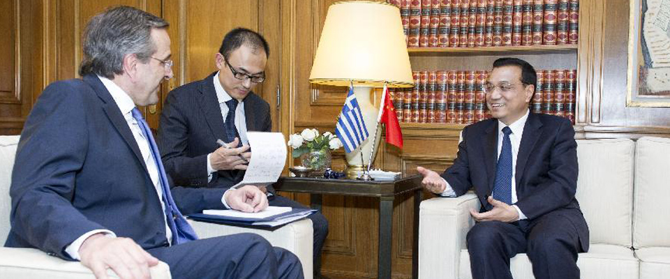 李克强同希腊总理萨马拉斯举行会谈