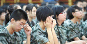 勿让军训沦为"开学秀" 看看国外如何"寓教于训"
