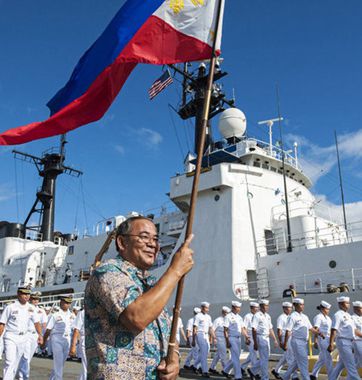 中国重拳直击菲南海仲裁阴谋_寰球立方体