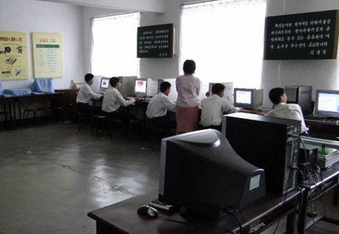 朝鲜断网，是谁拔的插头？