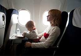 航班首选直飞，婴儿不要抱怀中