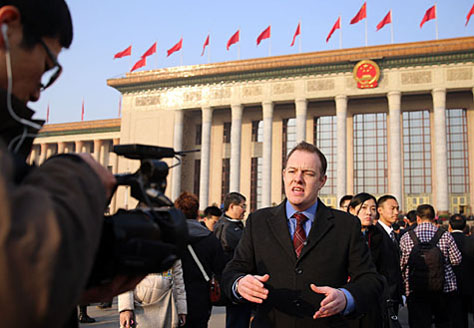 国际视角下的2015年中国两会