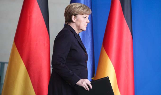 默克尔对坠机事件表示震惊