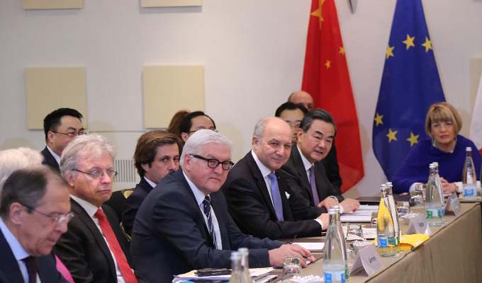 王毅出席伊朗核问题六国与伊朗外长会