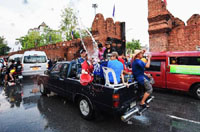 泰国庆祝宋干节（高清组图）