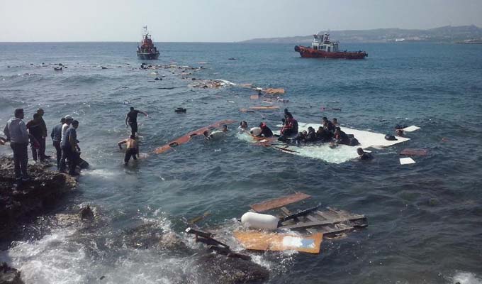 一艘非法移民船在希腊海域沉没