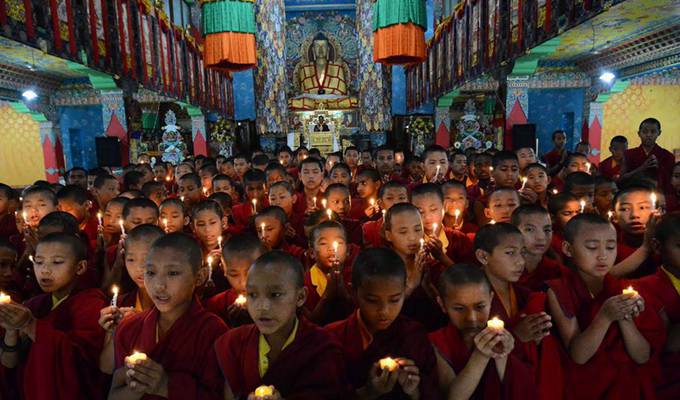 直击尼泊尔震后救援：与死神抢时间