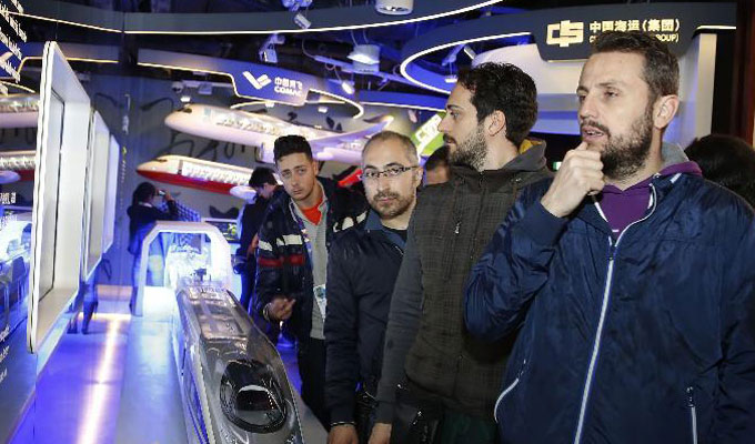 展示中国制造的力量&mdash;&mdash;世博会中企联合馆