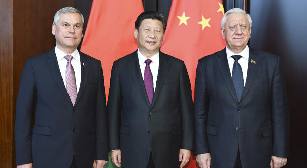 习近平会见白俄罗斯国民会议共和国院主席和代表院主席