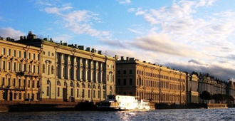 中俄商务中心在圣彼得堡启动