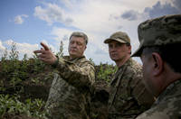波罗申科在顿涅茨克检视战壕