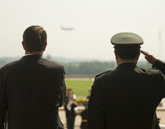 南海紧张未阻中美军方有来有往