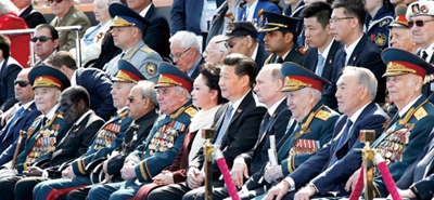 习近平出席俄纪念卫国战争胜利70周年庆典