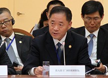 王庚年：将以多种形式深化中俄两国媒体合作