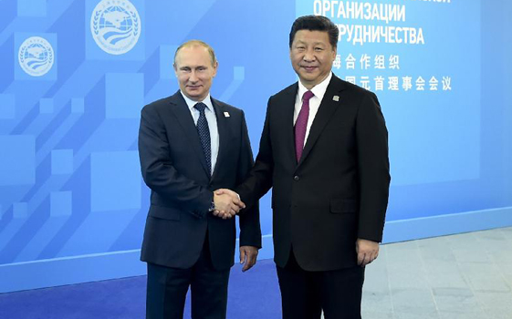 普京迎接习近平出席上合峰会