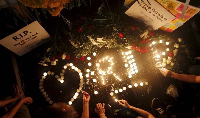 泰国民众悼念曼谷爆炸遇难者（高清组图）