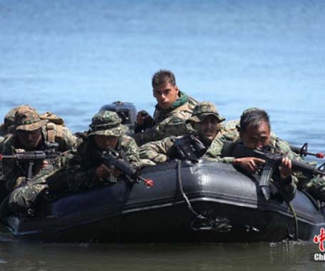 菲律宾向美国寻求军事援助