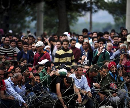 难民潮涌欧洲，70年最猛