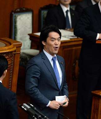 日强推安保法动摇宪法根基