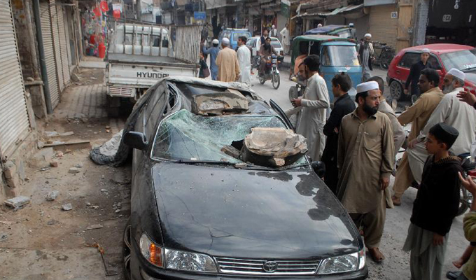 强震导致巴基斯坦至少220人死亡