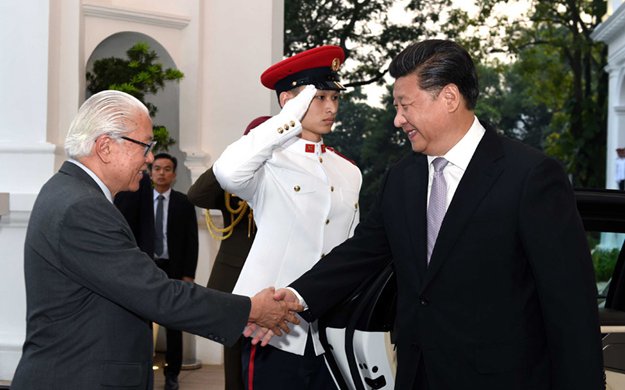 習近平出席新加坡總統舉行的歡迎儀式