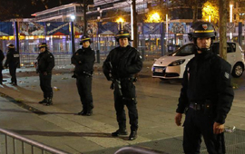 法国：共发生三起枪击 三起爆炸