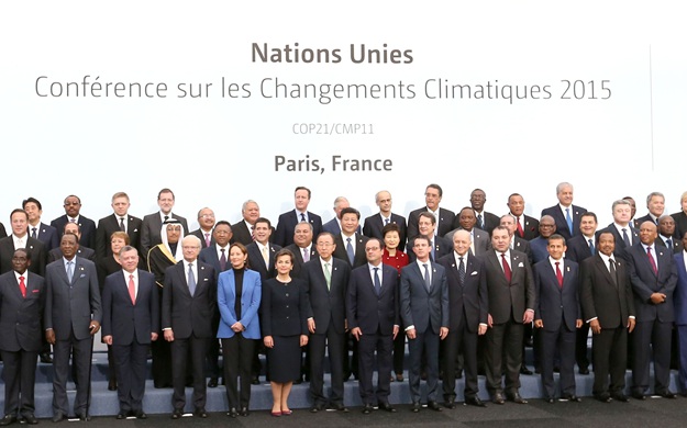 习近平出席气候变化巴黎大会开幕式并发表重要讲话