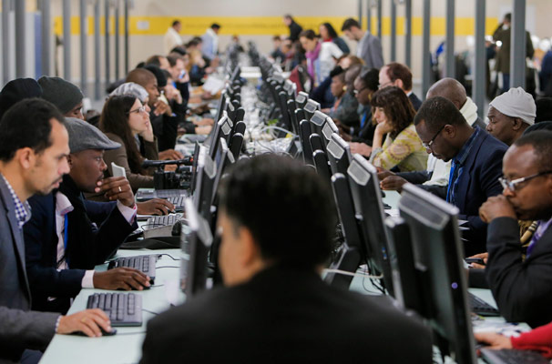 气候变化巴黎大会进入谈判模式