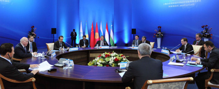 李克强出席上海合作组织成员国政府首脑理事会第十三次会议