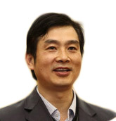 话题二主持人:申江婴