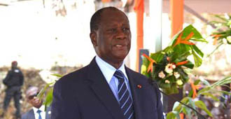 科特迪瓦总统：中国是发展中国家榜样