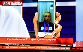 埃尔多安通过社交媒体发表讲话