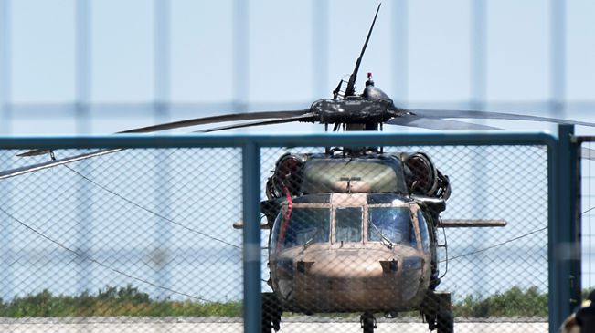 一架土耳其直升机未经许可降落到希腊
