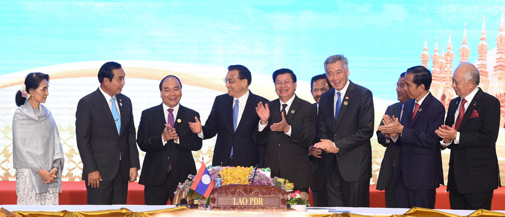 李克强出席中国－东盟建立对话关系25周年纪念仪式