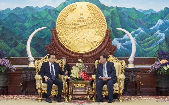 李克强会见老挝人民革命党中央总书记、国家主席本扬