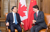 李克強同加拿大總理舉行會談