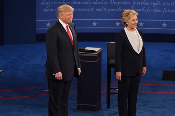 美国总统候选人进行第二场电视辩论