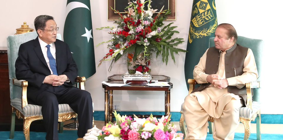 俞正声会见巴基斯坦总理谢里夫