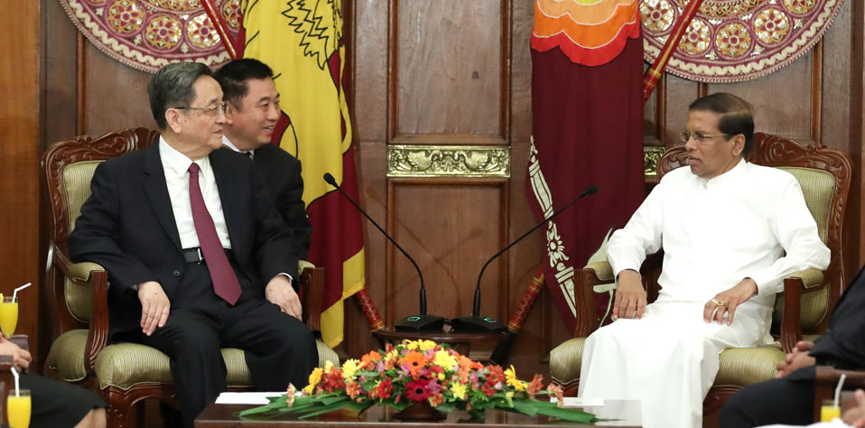 俞正声会见斯里兰卡总统西里塞纳