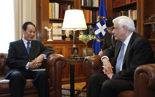 希臘總統帕夫洛普洛斯會見新華社社長蔡名照