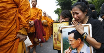 通讯：一位国王的世纪葬礼