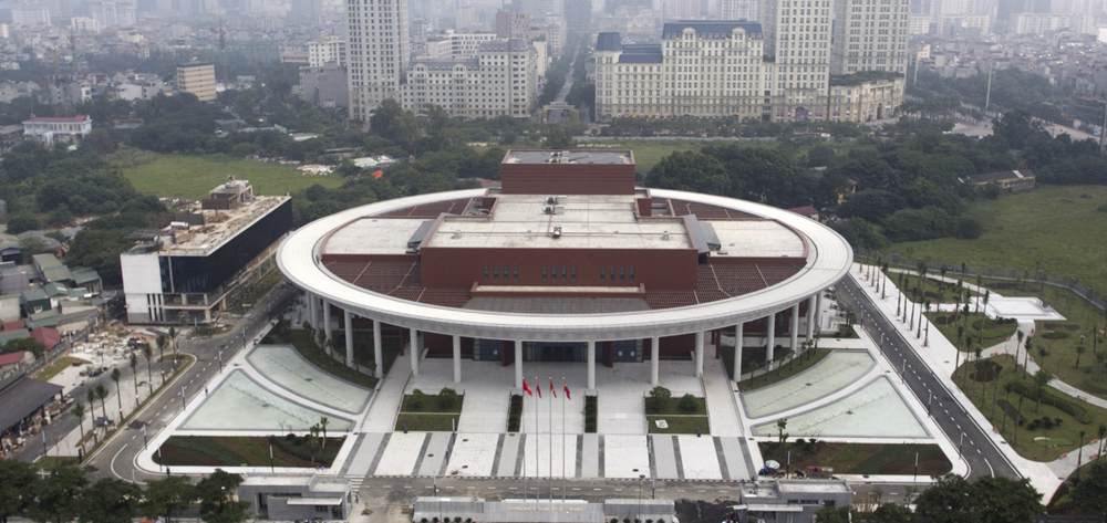 &ldquo;尽心尽力建好中越友谊精品工程！&rdquo;&mdash;&mdash;越中友谊宫落成记