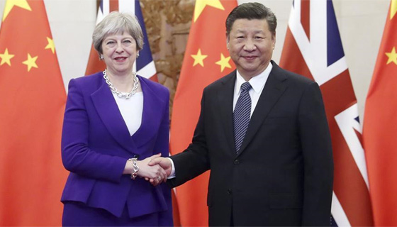 习近平会见英国首相特雷莎·梅