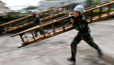 “消防铁军”大练兵